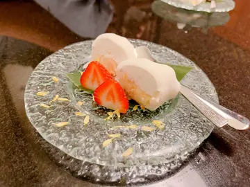 芝士蛋糕大福配士多啤梨