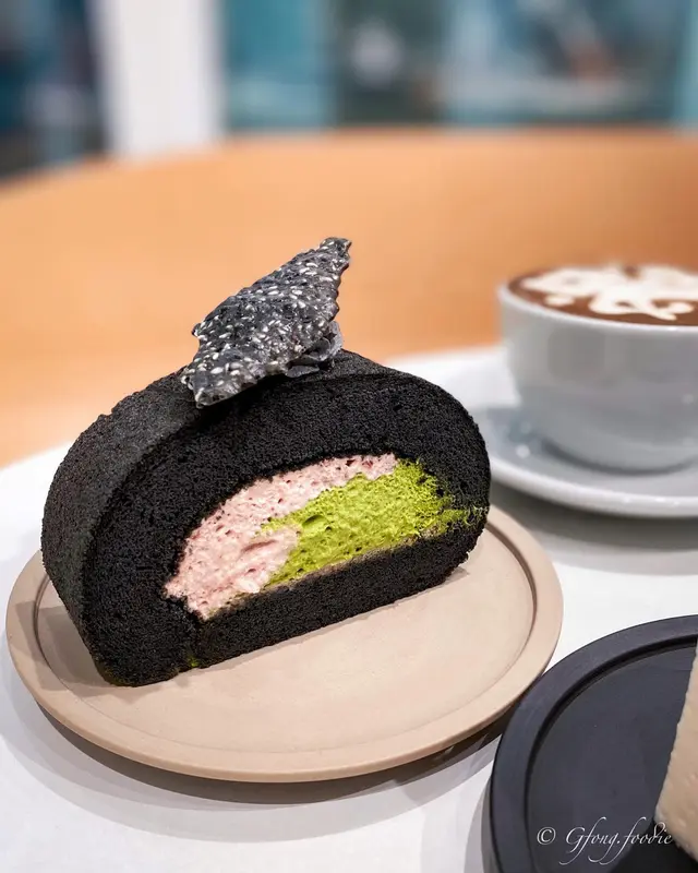 竹炭黑芝麻抹茶紅豆卷蛋