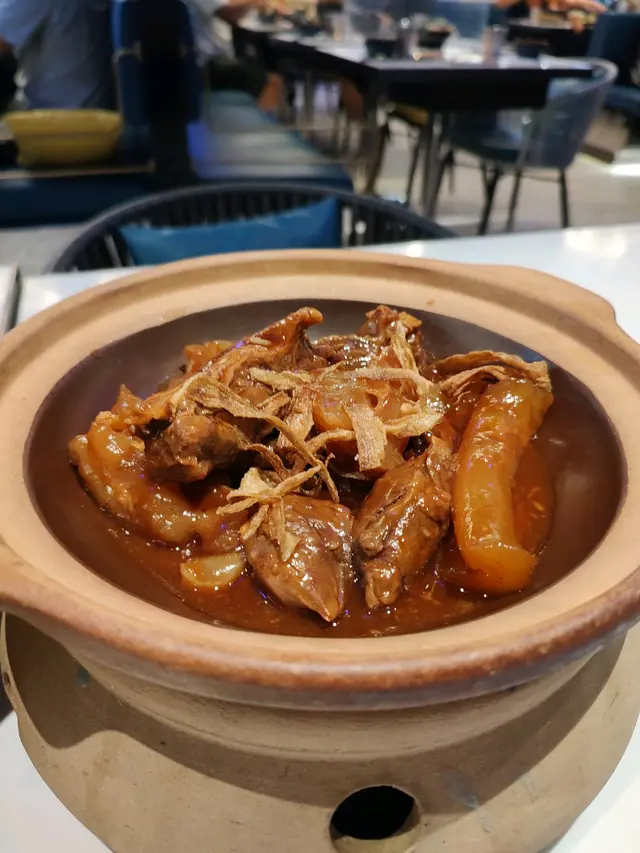 黑蘑菇牛筋牛腩