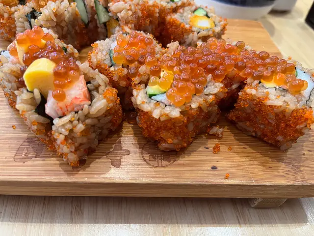 三文魚籽飛魚籽卷