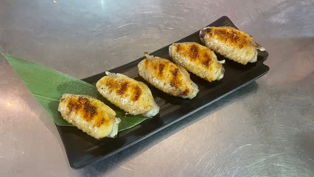 蜜糖燒黑松露雞中翼