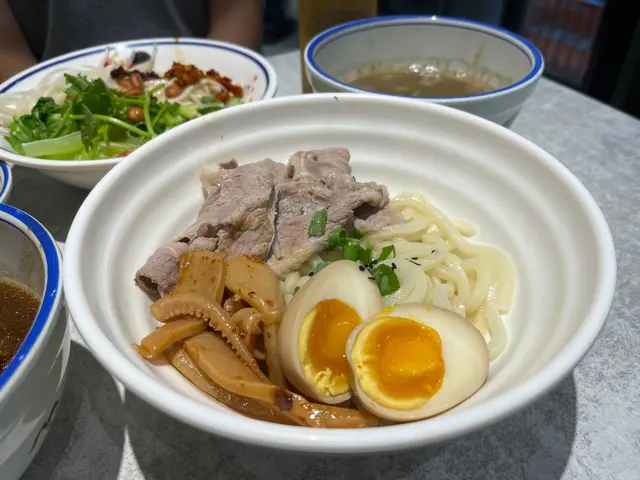 阿茘特濃沙嗲車仔沾麵