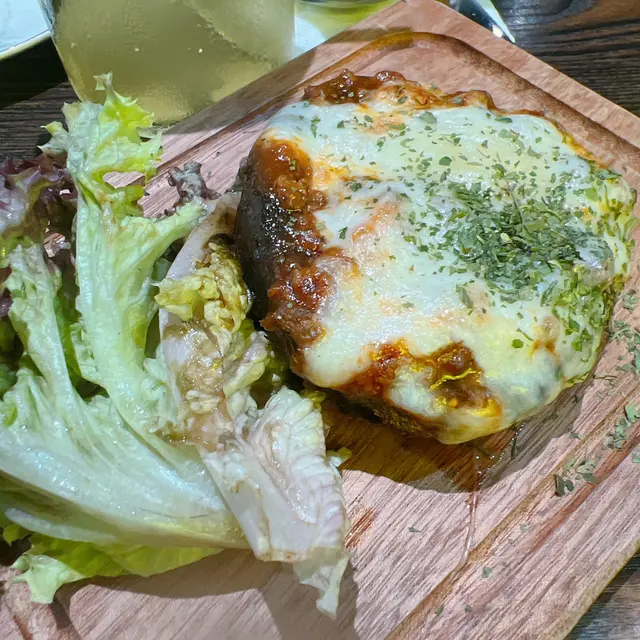 肉醬芝士大啡菇