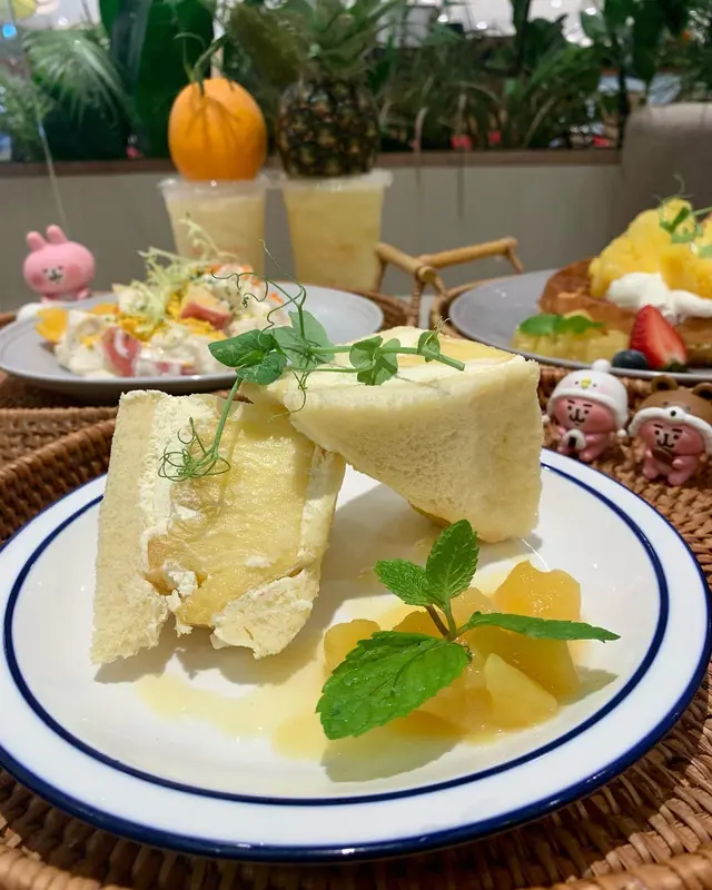 仲夏淸甜菠蘿忌廉三文治