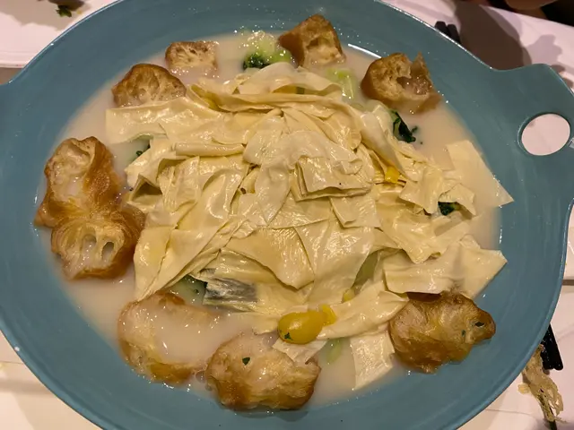 魚湯腐皮浸時菜