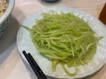 蒜蓉炒莴笋丝