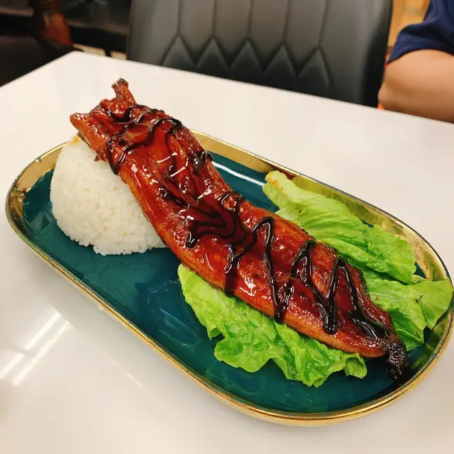 原條蒲燒鰻魚(+珍珠飯)
