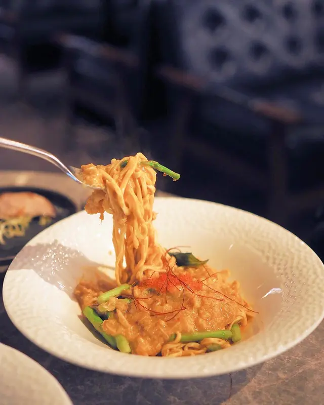 龍蝦汁蟹肉伊麵