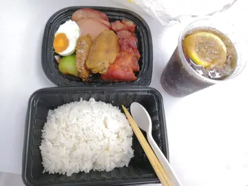 四寶飯（送凍檸樂）