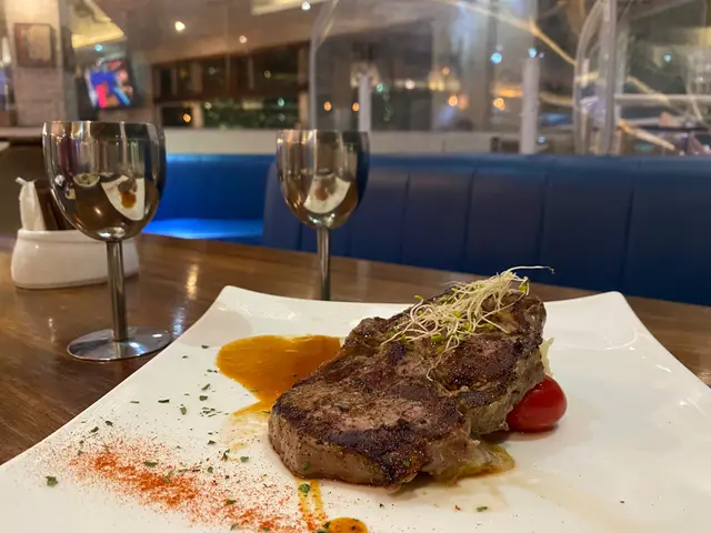 Australia Rib Eye Steak (8oz) with Grary