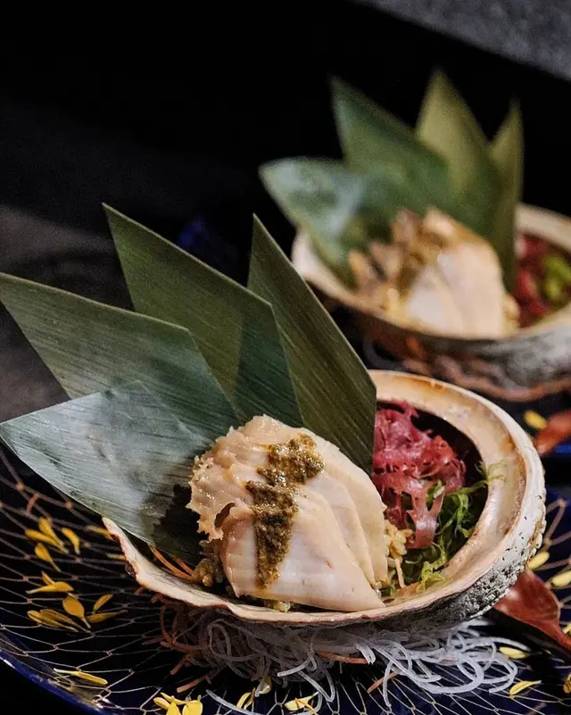 澳洲黑邊鮑‧鮑魚肝醬飯