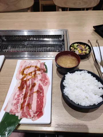 牛五花