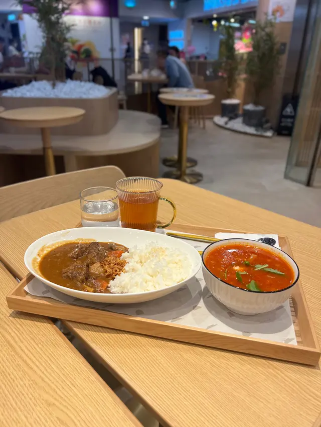 濃香牛肉野菌咖喱飯