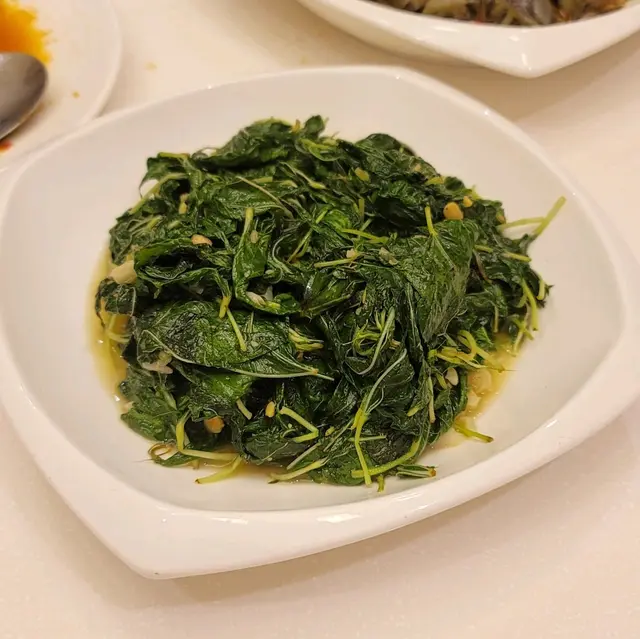 炒蕃薯葉