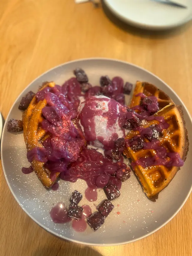 Purple waffle
