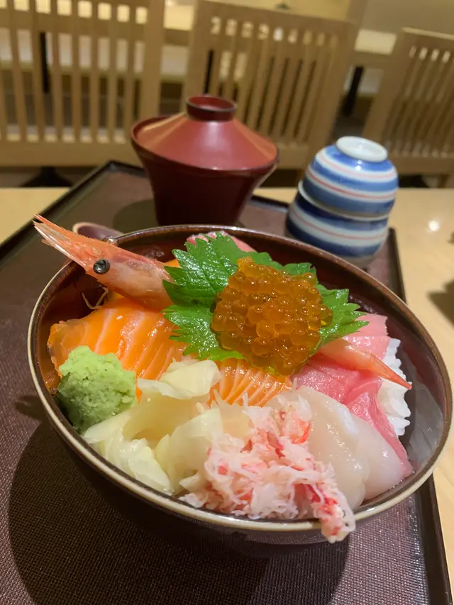 海鮮丼定食