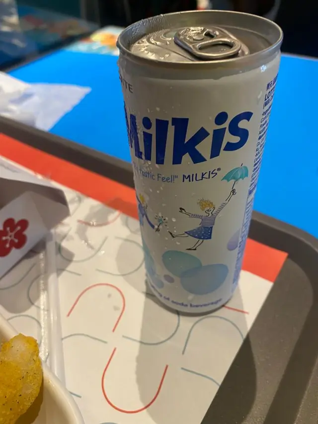 忌廉鮮奶