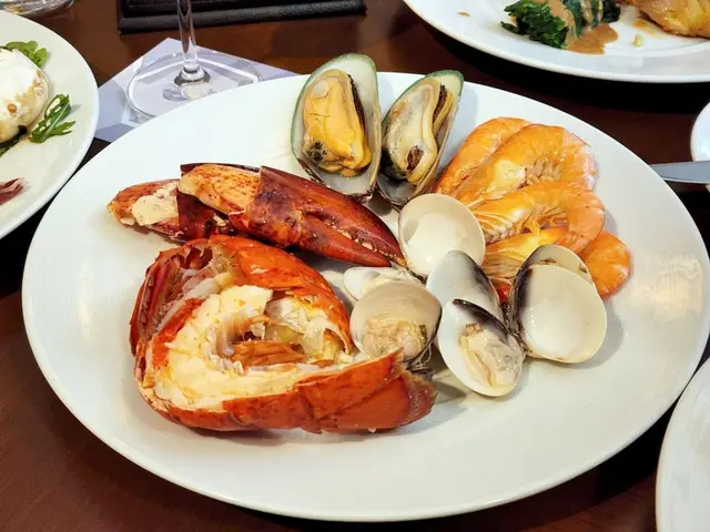 龍蝦尾, 龍蝦鉗