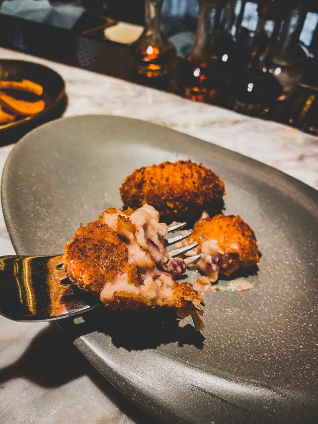 Croquettas  de  Jamon