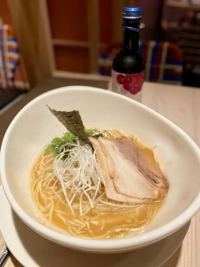 湯底味道夠濃郁之餘唔會太油