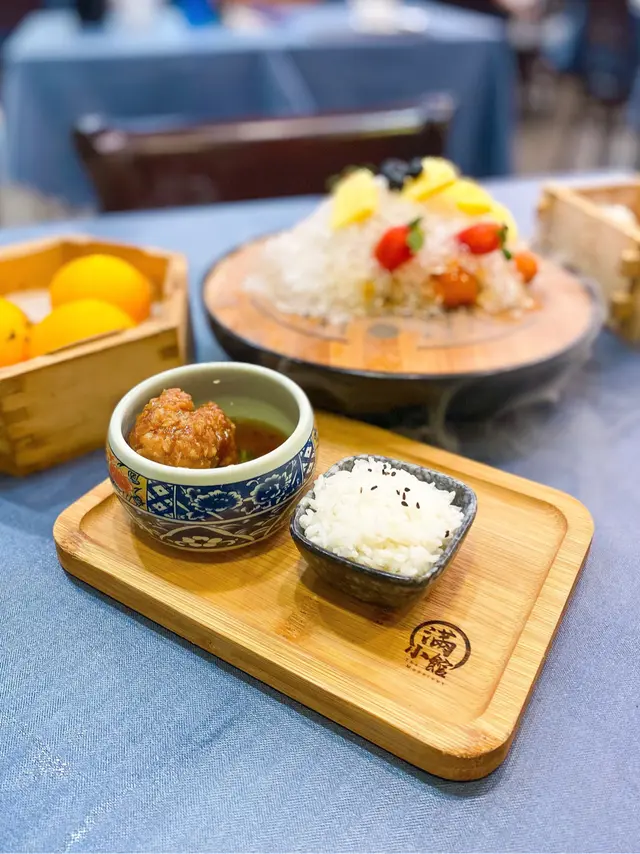 小館獅子頭