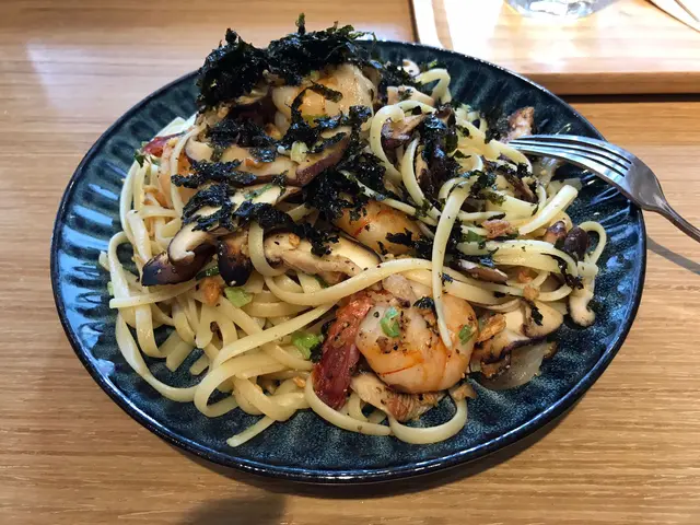 乾炒大蝦蒜香意粉