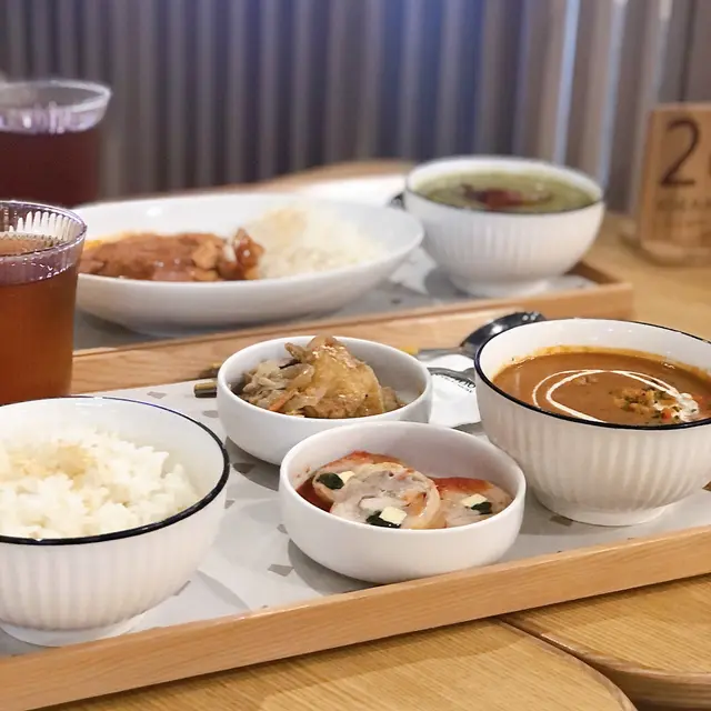 蕃茄菠菜芝士雞肉卷