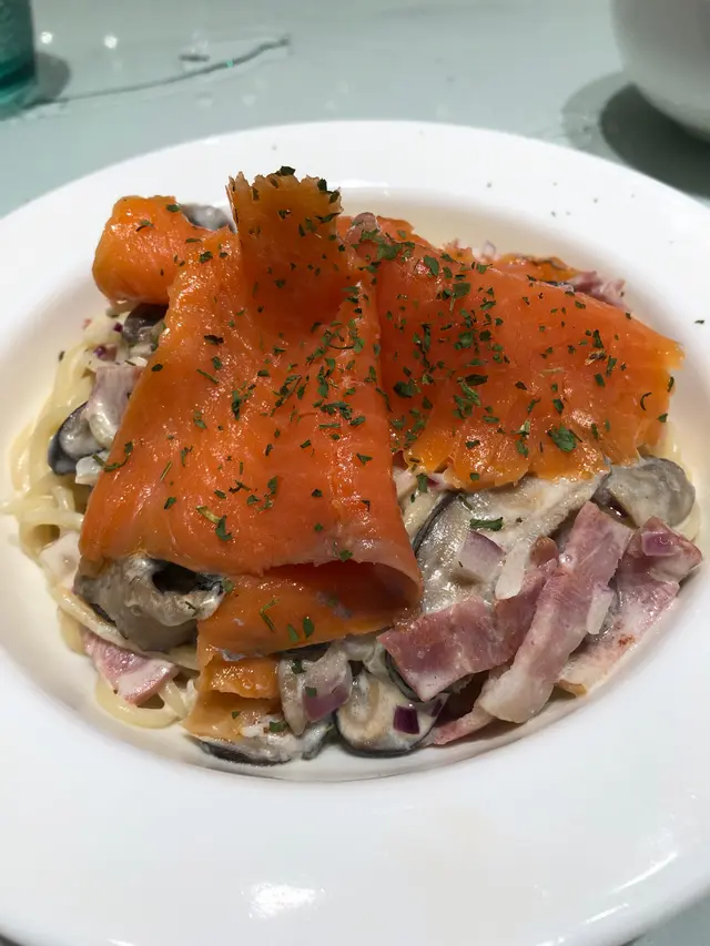 茶餐廳食到個算唔錯嘅意粉👍