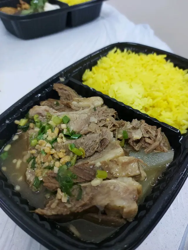 牛腩飯