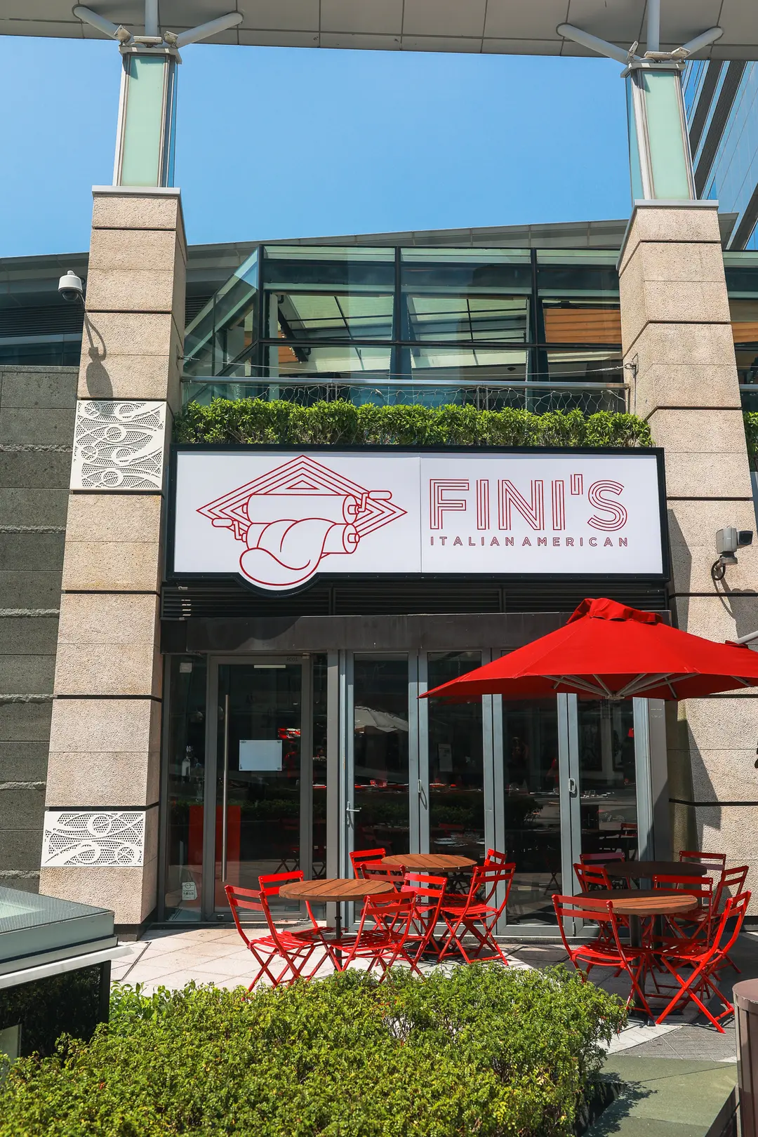 Fini's (圓方)