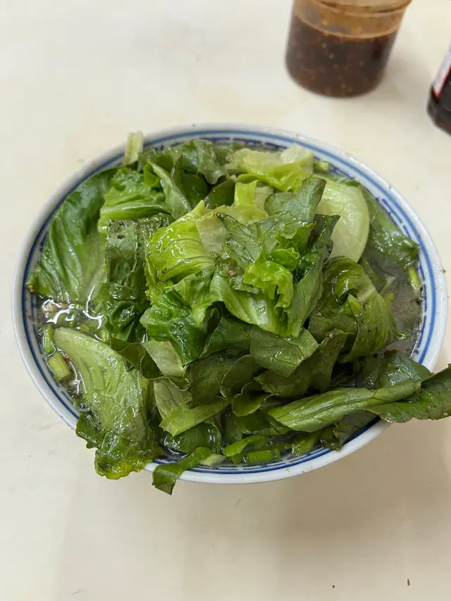 生牛肉時菜湯檬