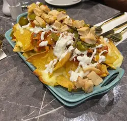 Delicious Chicken Nachos