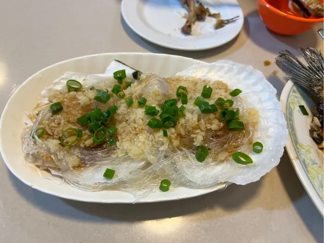 蒜蓉粉絲蒸扇貝