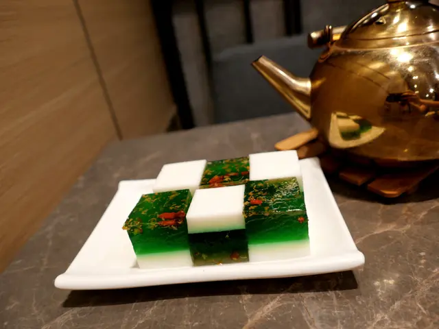 三色桂花班蘭糕