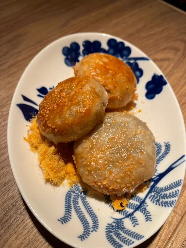 這個推介很不錯，酥皮好香好脆，再加上少許肉鬆，味道很好