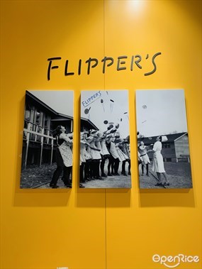 FLIPPER'S