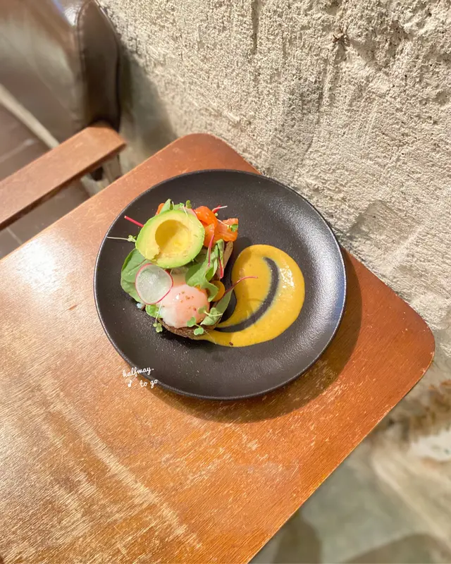 Avocado  Smoked  Salmon  Onsen  Egg  Sourdough  