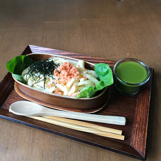 Japanese Salmon Floss with Dried Sakura Shrimp Udon