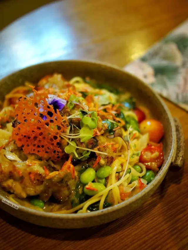 黃金廣島蠔櫻花蝦蕃紅魚湯意大利麵