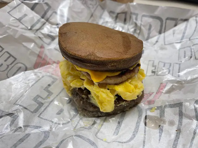 咖啡豬柳蛋班堡