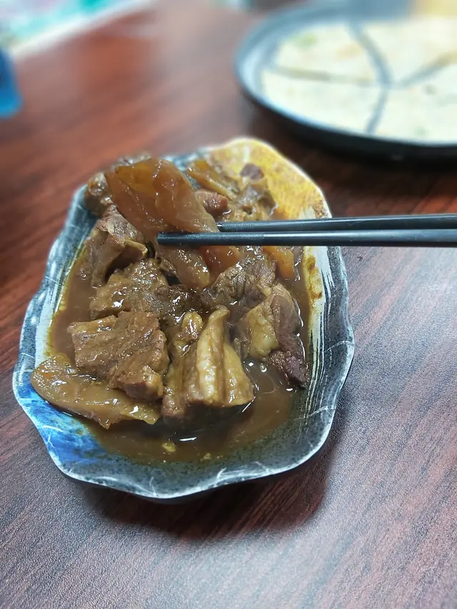 紅燒牛筋腩