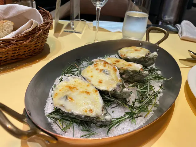 期間限定芝士焗生蠔