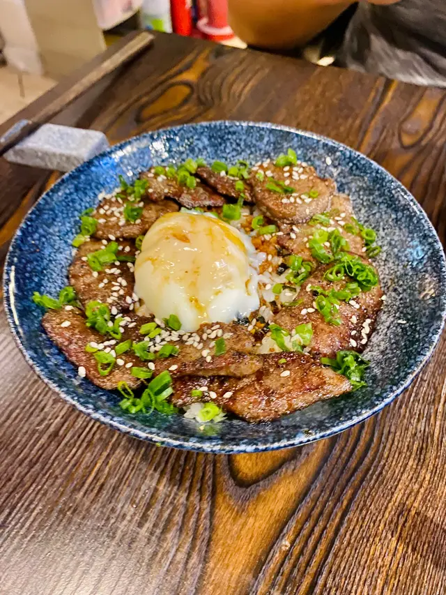 自家製金銀蒜燒牛舌