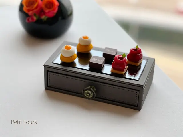 Petit Fours