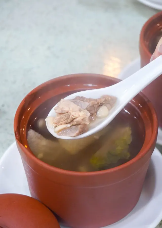 菜膽燉白肺 (盅) 