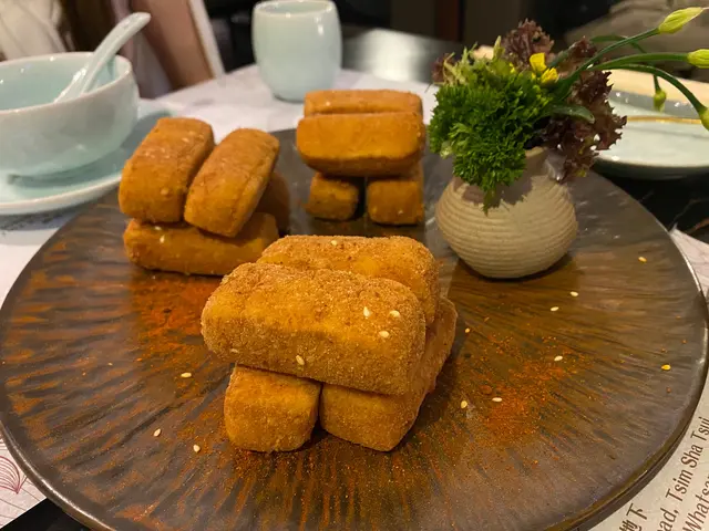 黃金豆腐層層疊