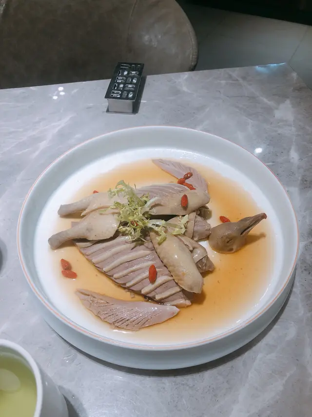 宮廷醉鴿