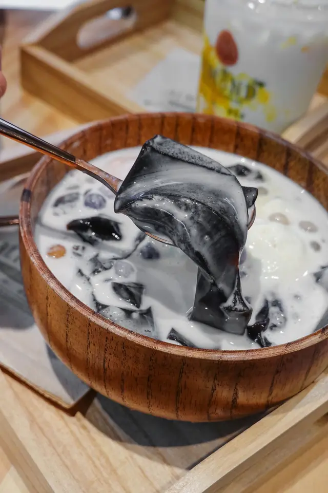 招牌杏汁波波爽冰木蓮凍