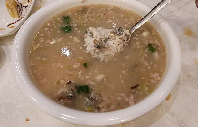 蠔仔肉碎粥