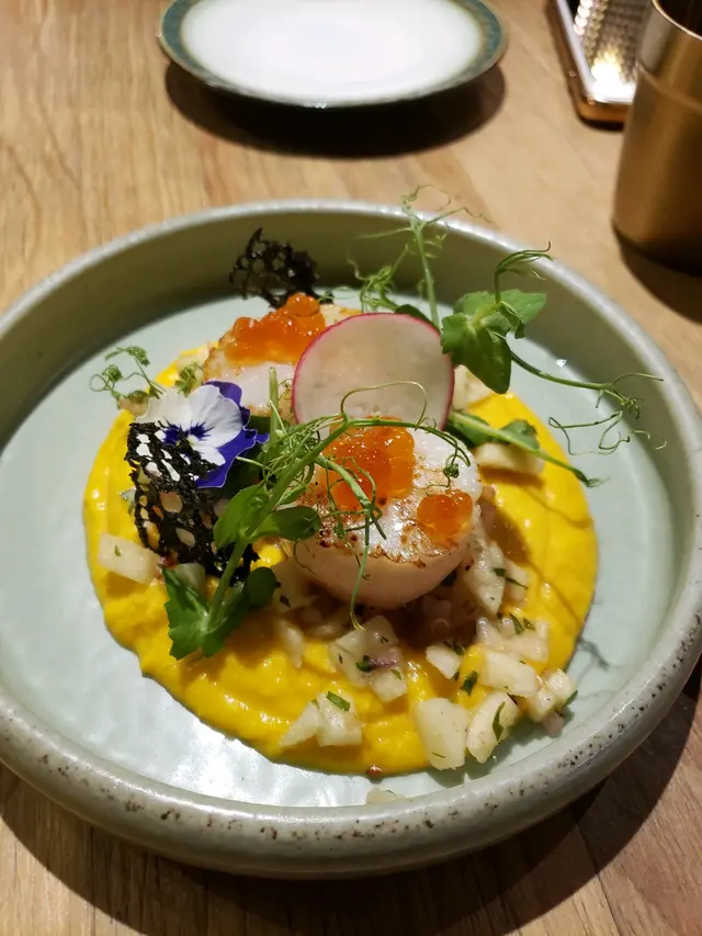 香煎北海道帶子伴南瓜芝士慕絲